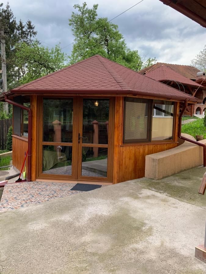 Мини-отель Casa Galbena Слэник-13