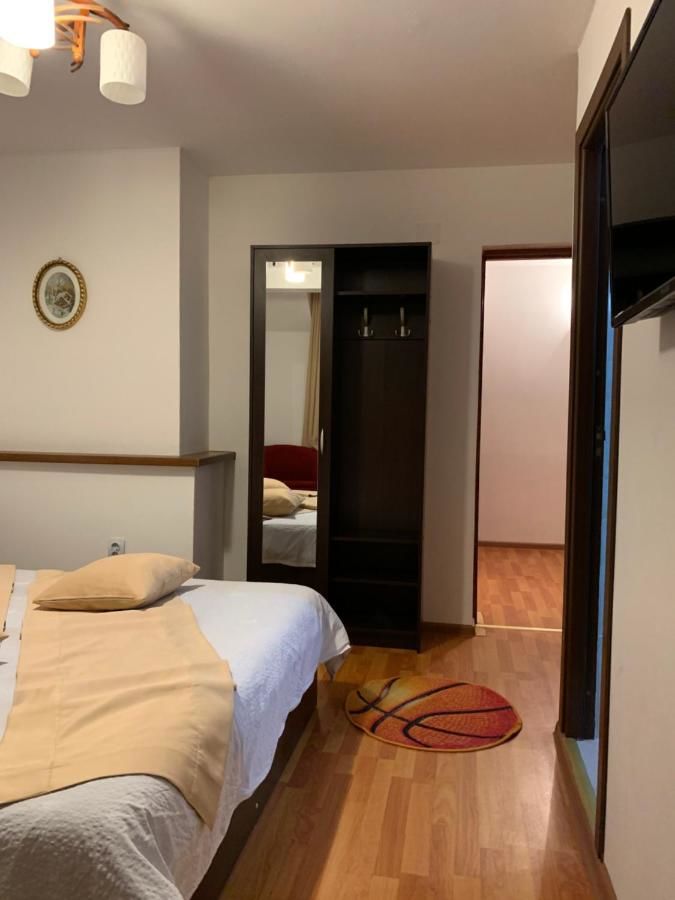 Мини-отель Casa Galbena Слэник